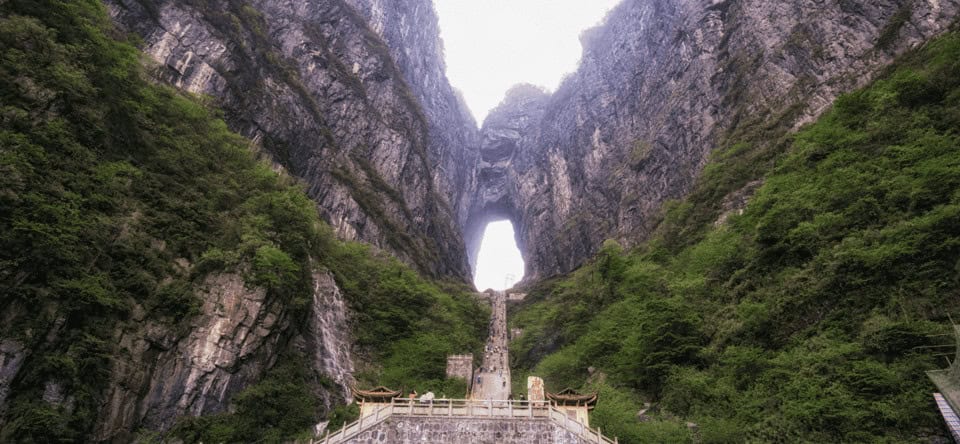 Presun do Zhangjiajie