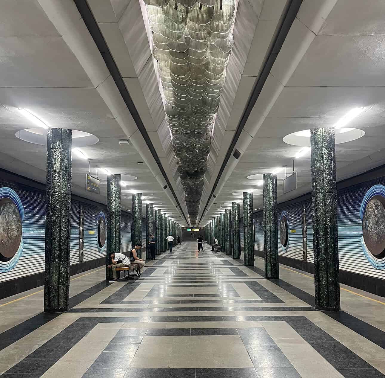 Tashkent Metro, Kosmovavtlar Station